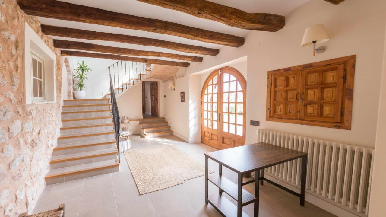 Casa Rural Masia Les Apieres El Pla de Manlleu Exterior photo