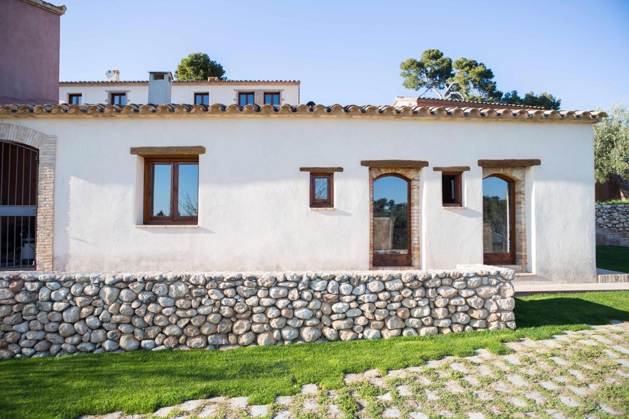 Casa Rural Masia Les Apieres El Pla de Manlleu Exterior photo
